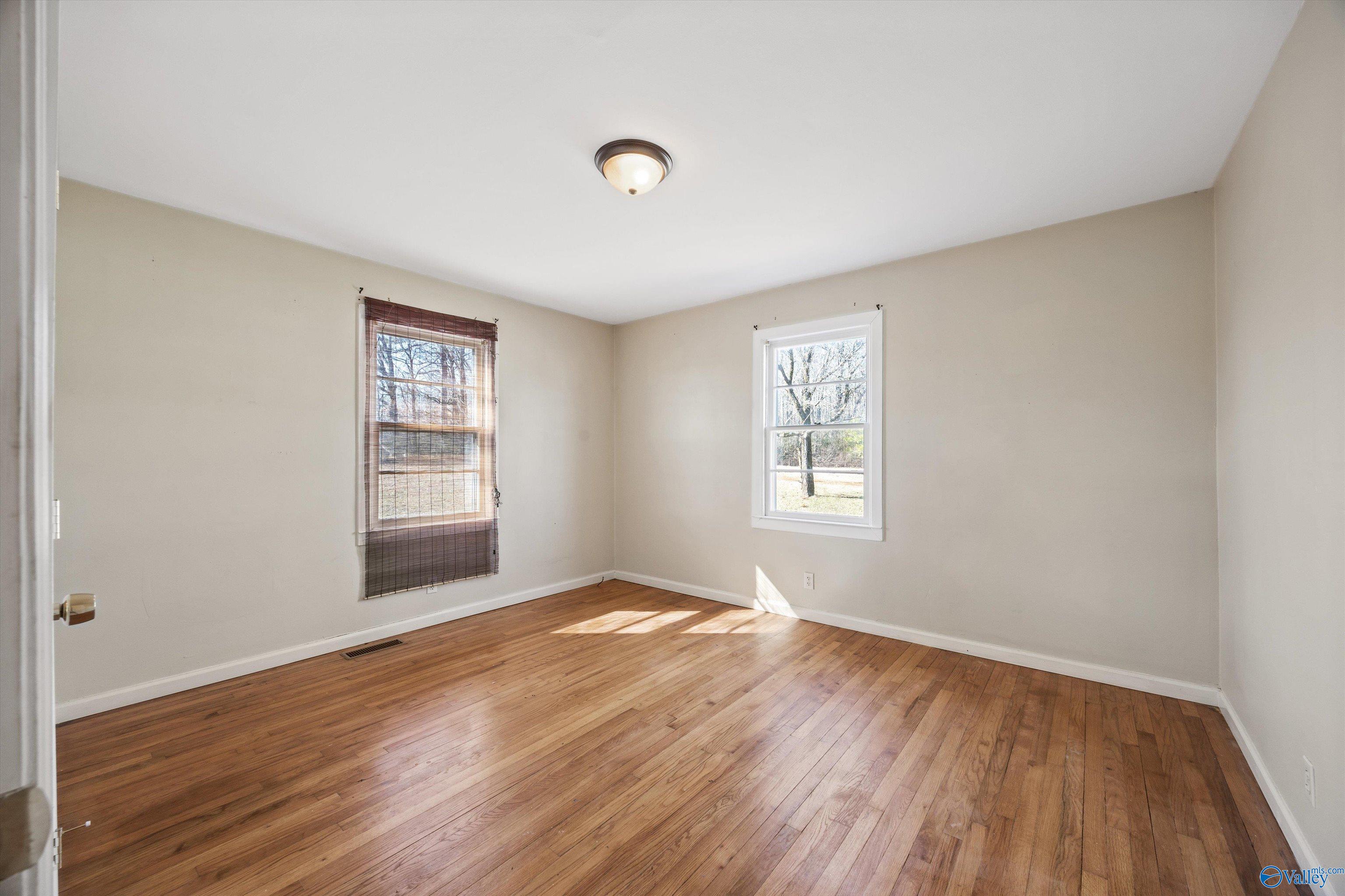 9347 Pulaski Pike