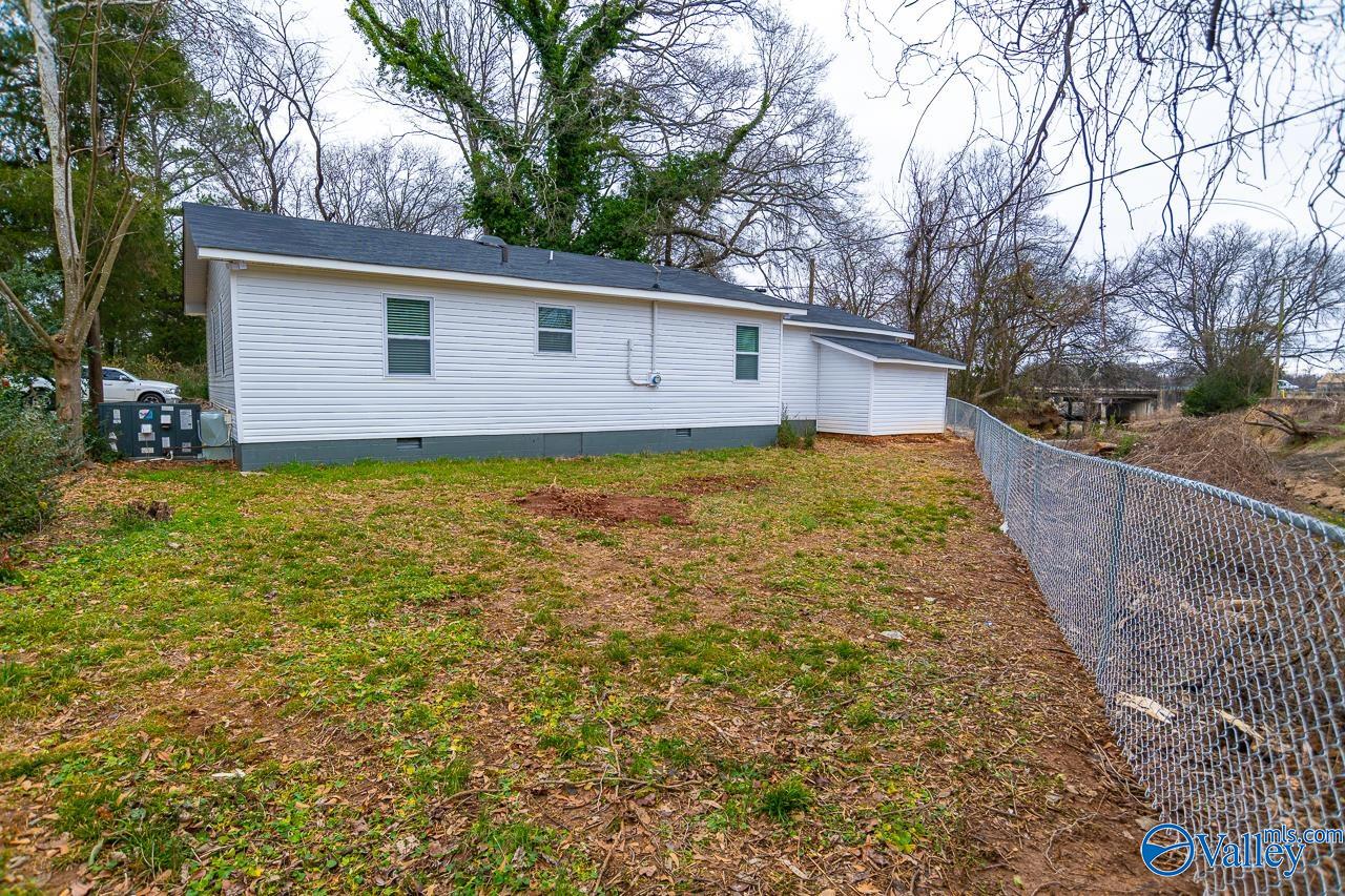 813 Meadow Drive