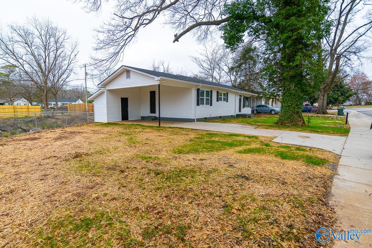813 Meadow Drive
