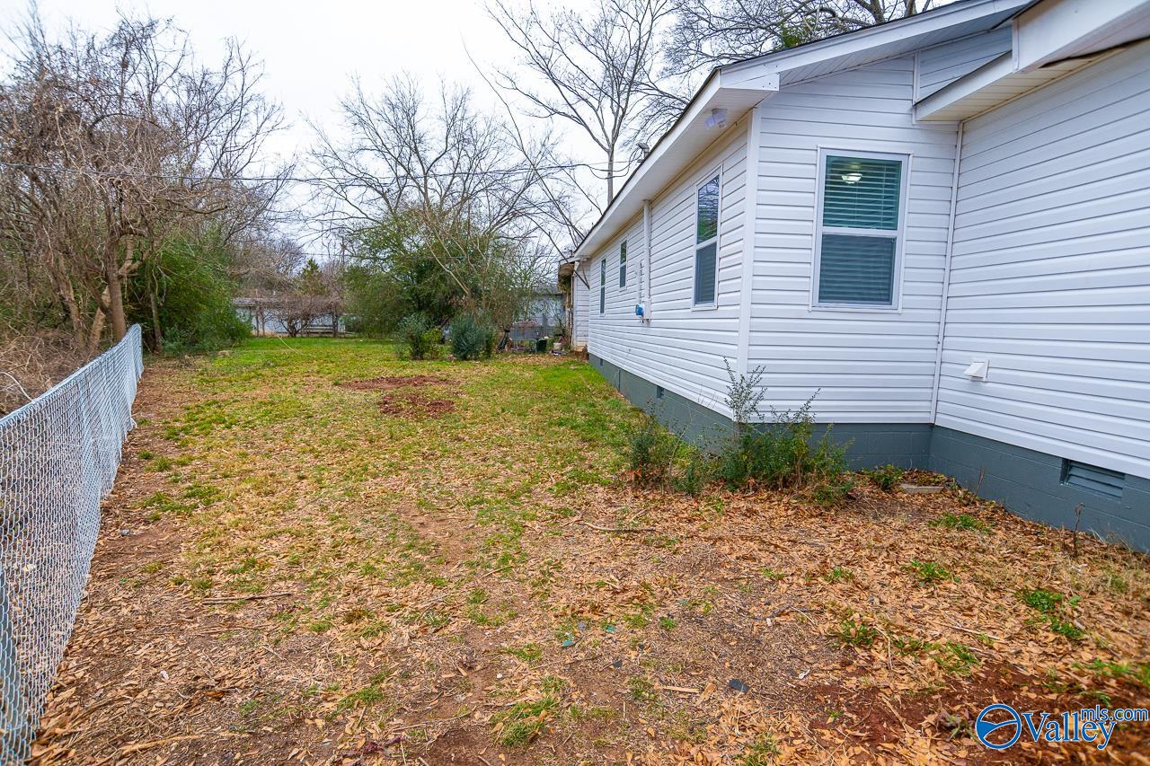 813 Meadow Drive