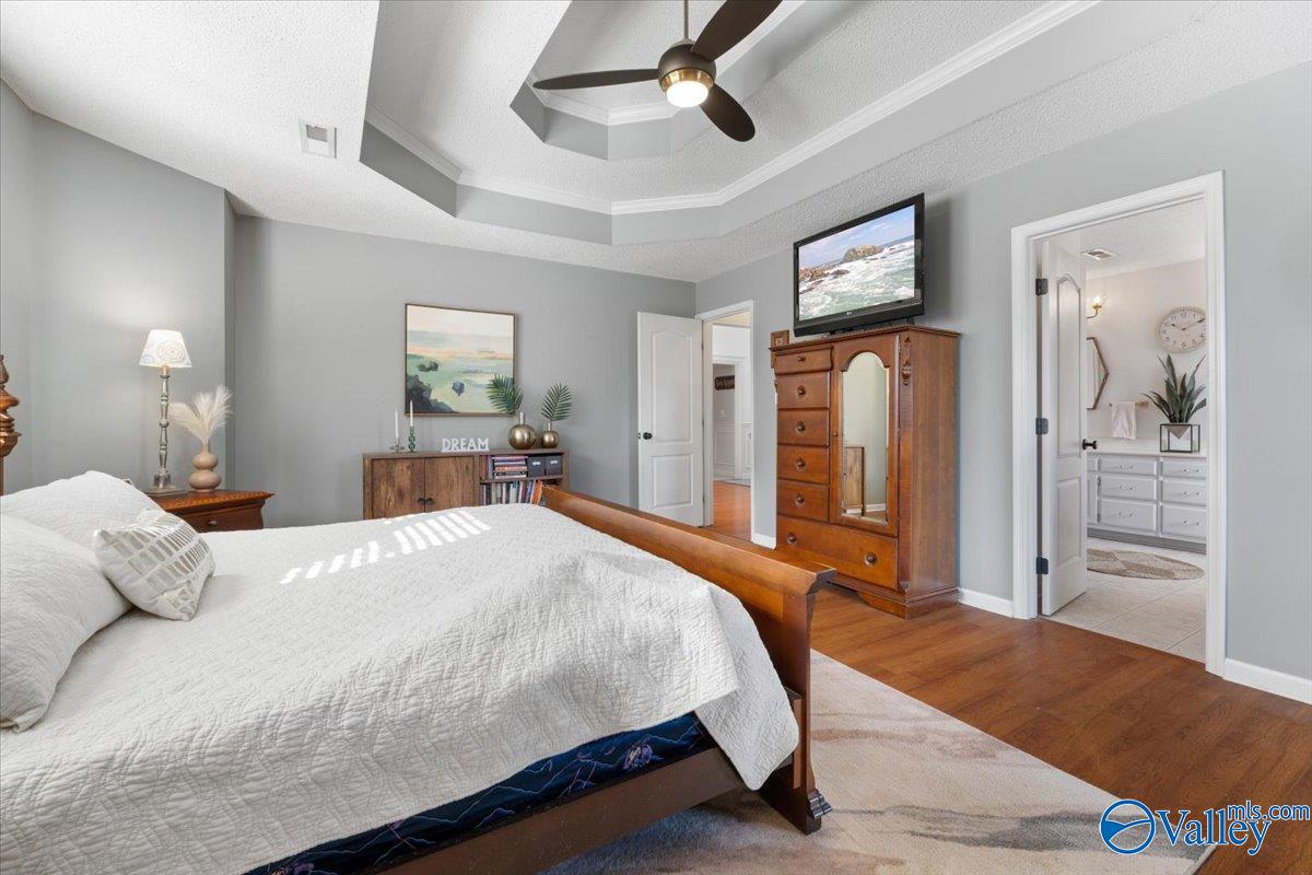 188 Hunters Cove Road