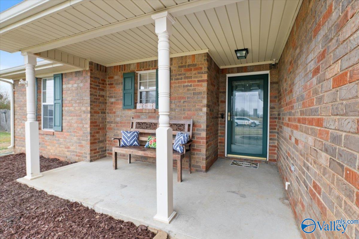 106 Valley Meadows Drive