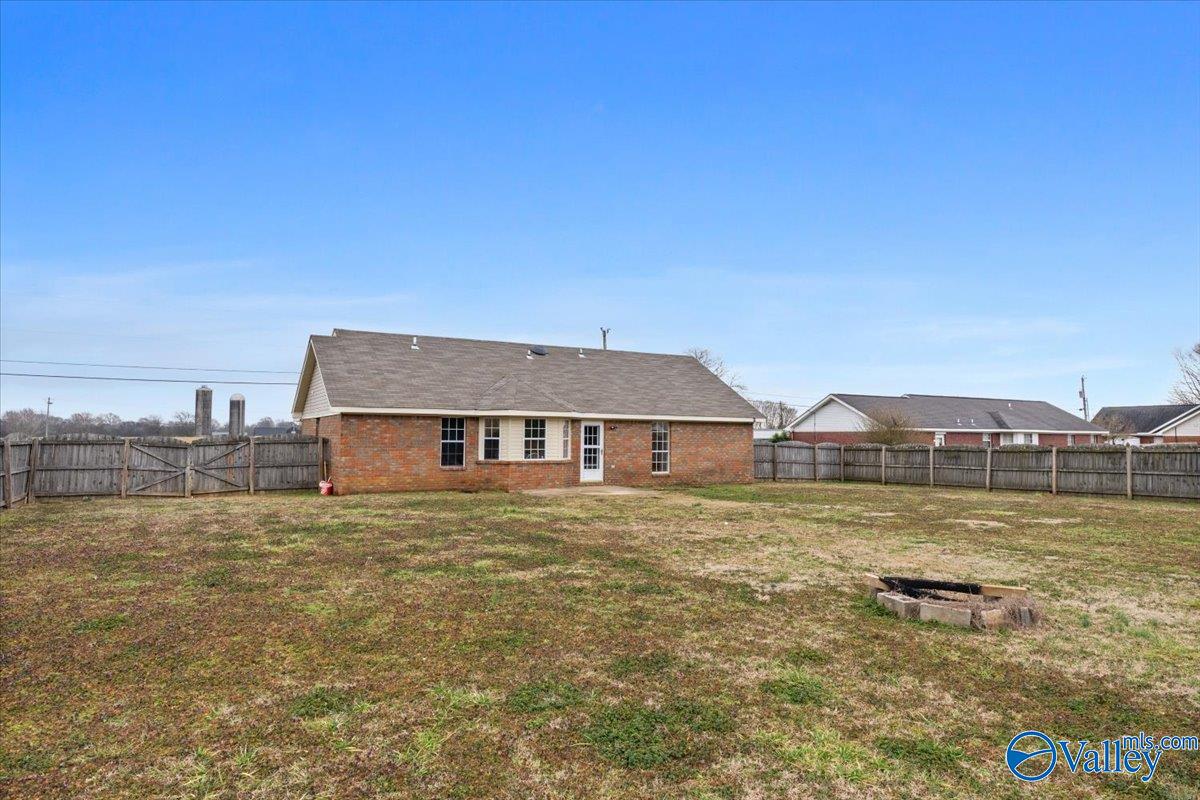106 Valley Meadows Drive