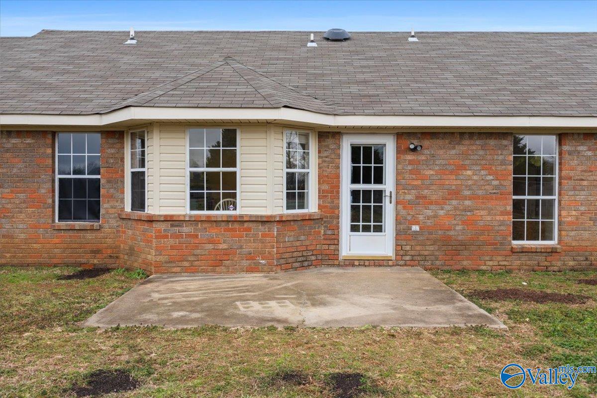 106 Valley Meadows Drive