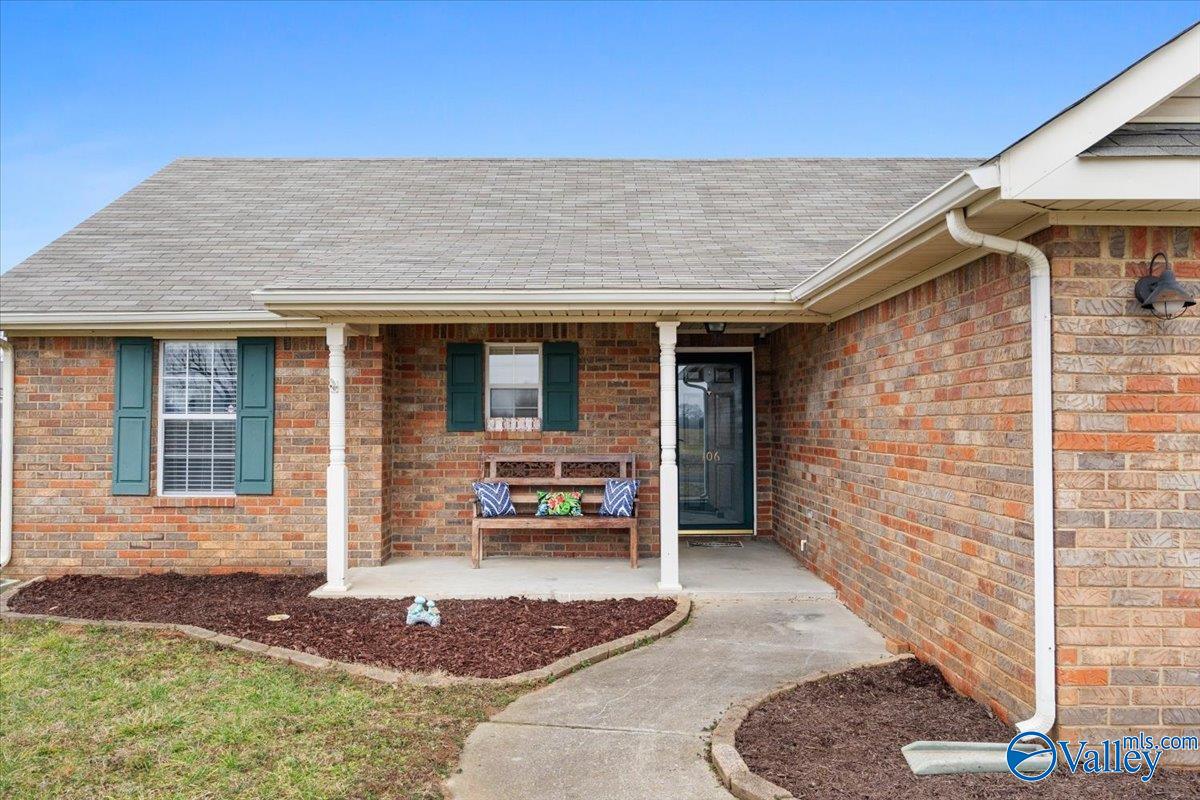 106 Valley Meadows Drive