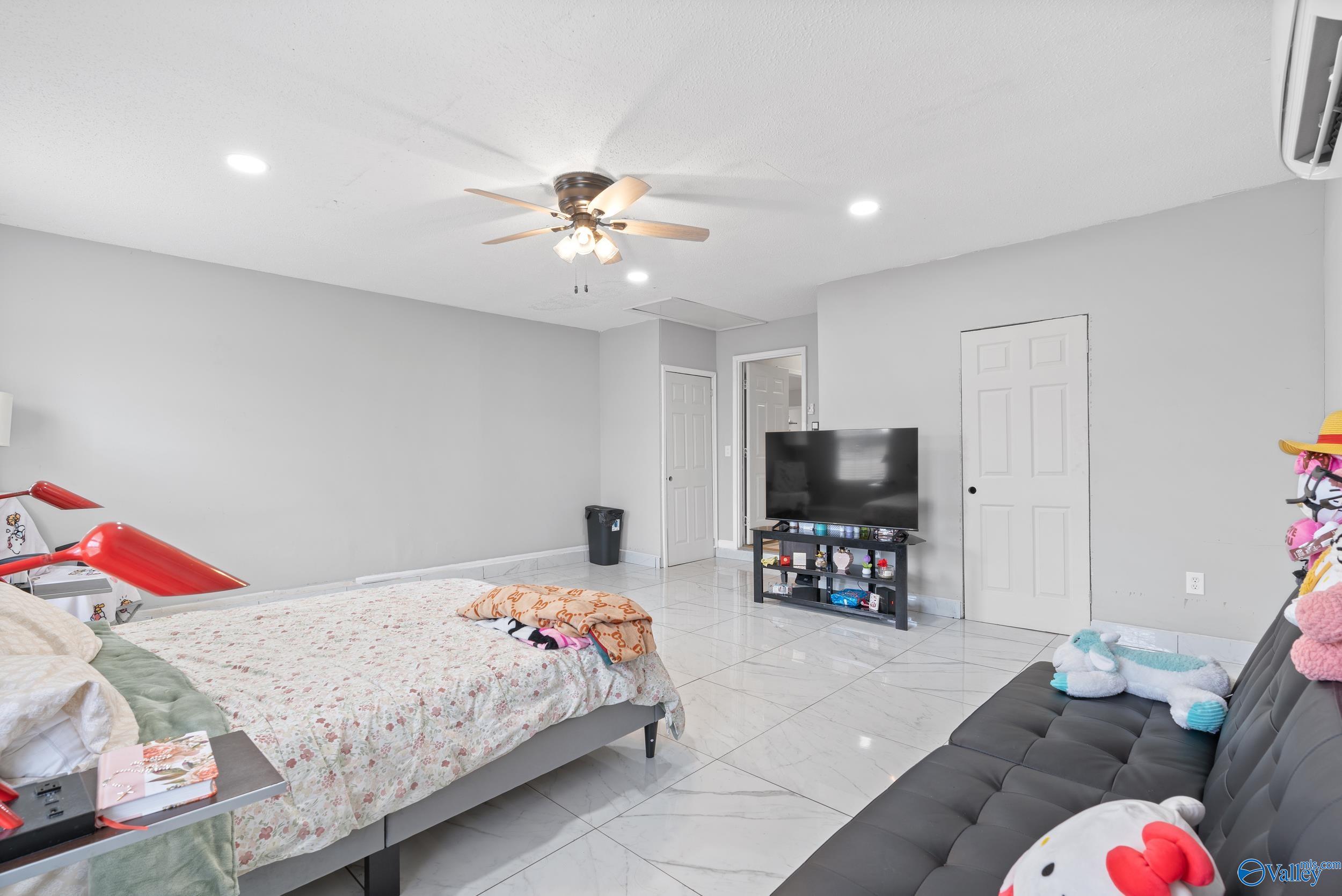 215 Calla Lily Drive