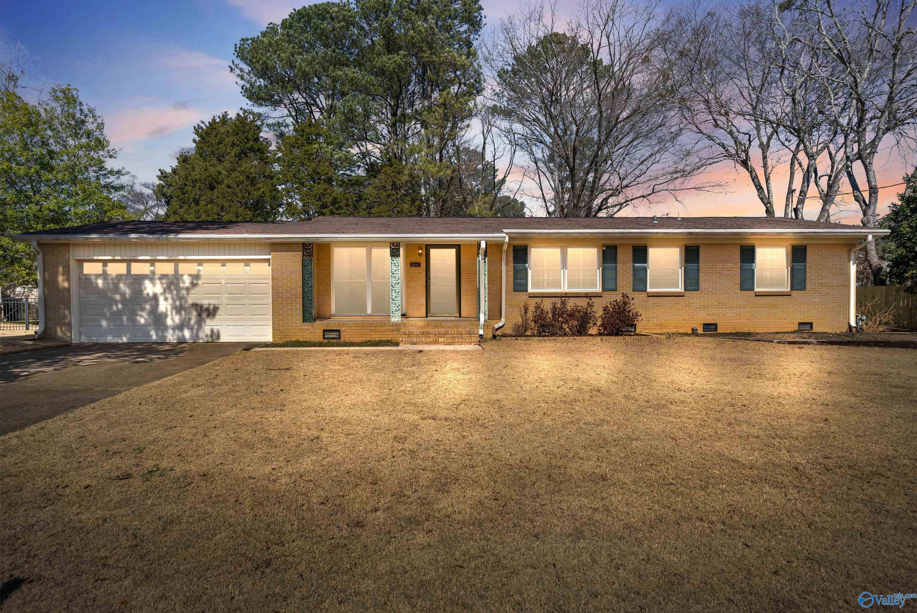 1007 Dellwood Road SE