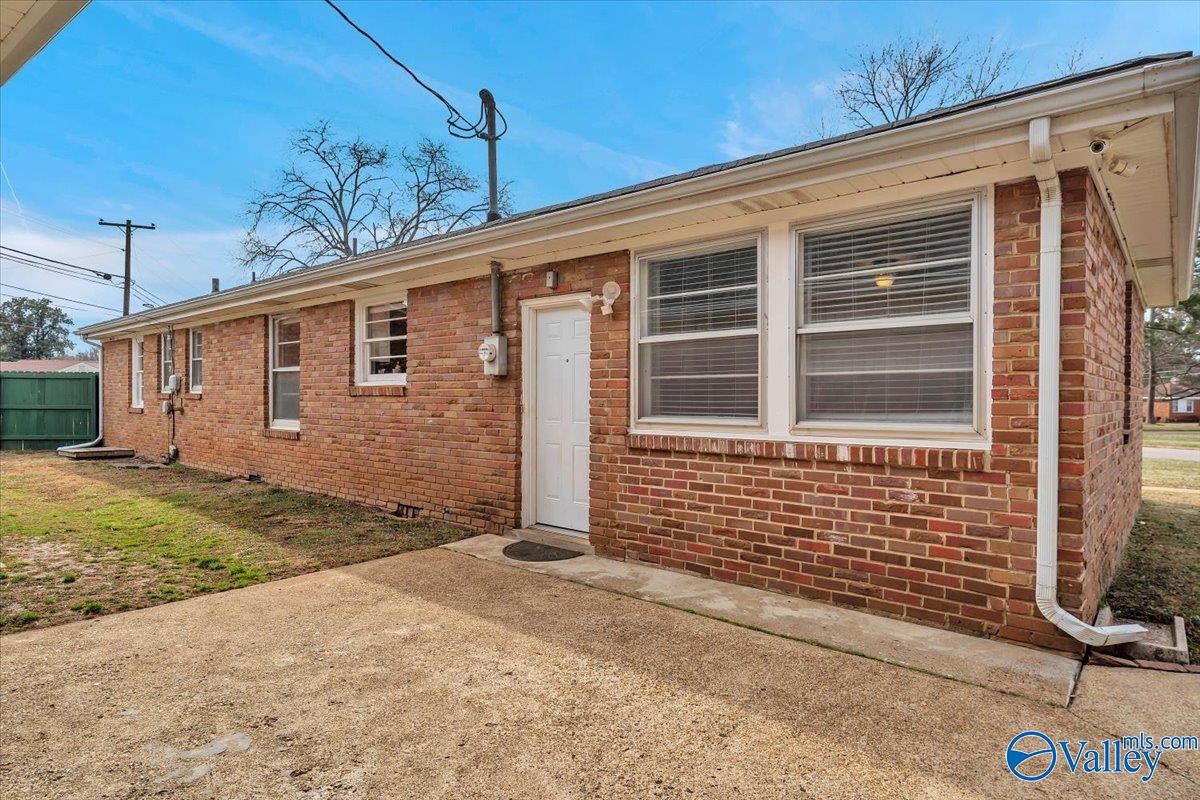 2213 NW Lynn Road