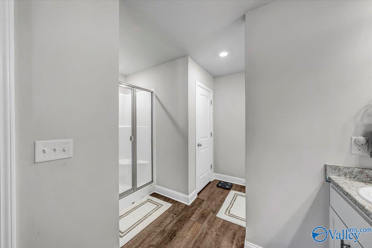 6220 SE Eagle Point Circle