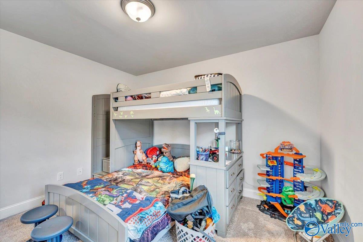 6220 SE Eagle Point Circle