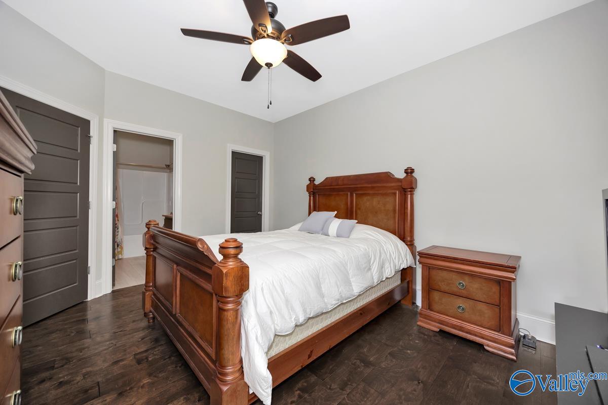 14081 Leafmore Drive SE