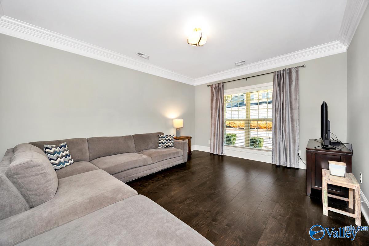 14081 Leafmore Drive SE