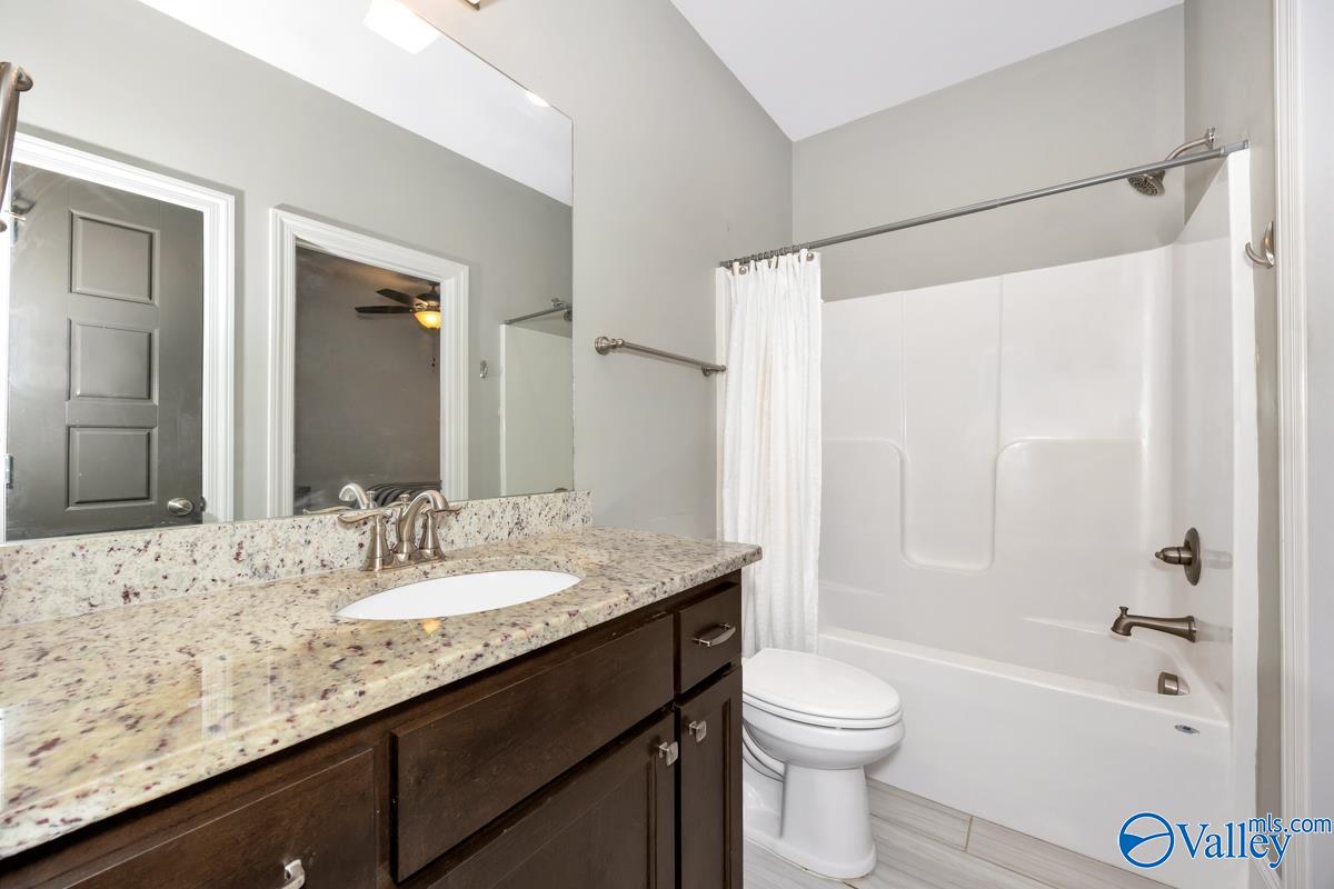 14081 Leafmore Drive SE