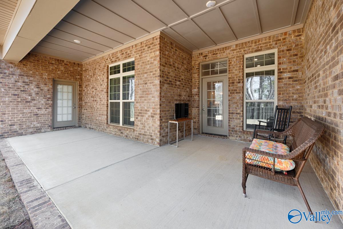 14081 Leafmore Drive SE