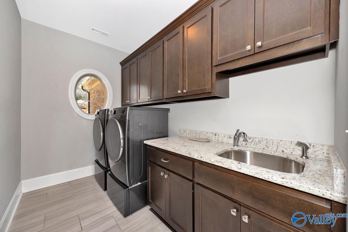 14081 Leafmore Drive SE