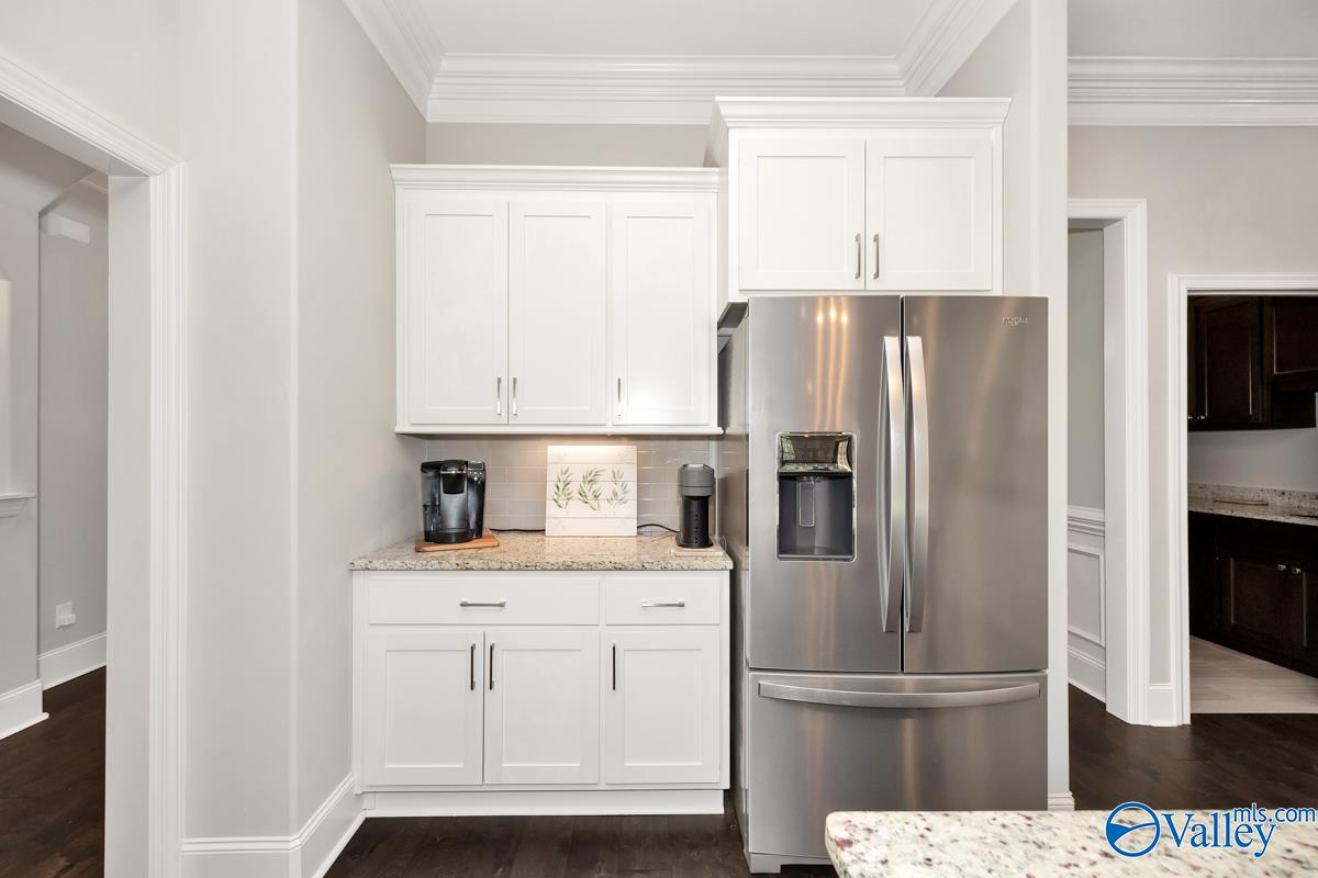 14081 Leafmore Drive SE