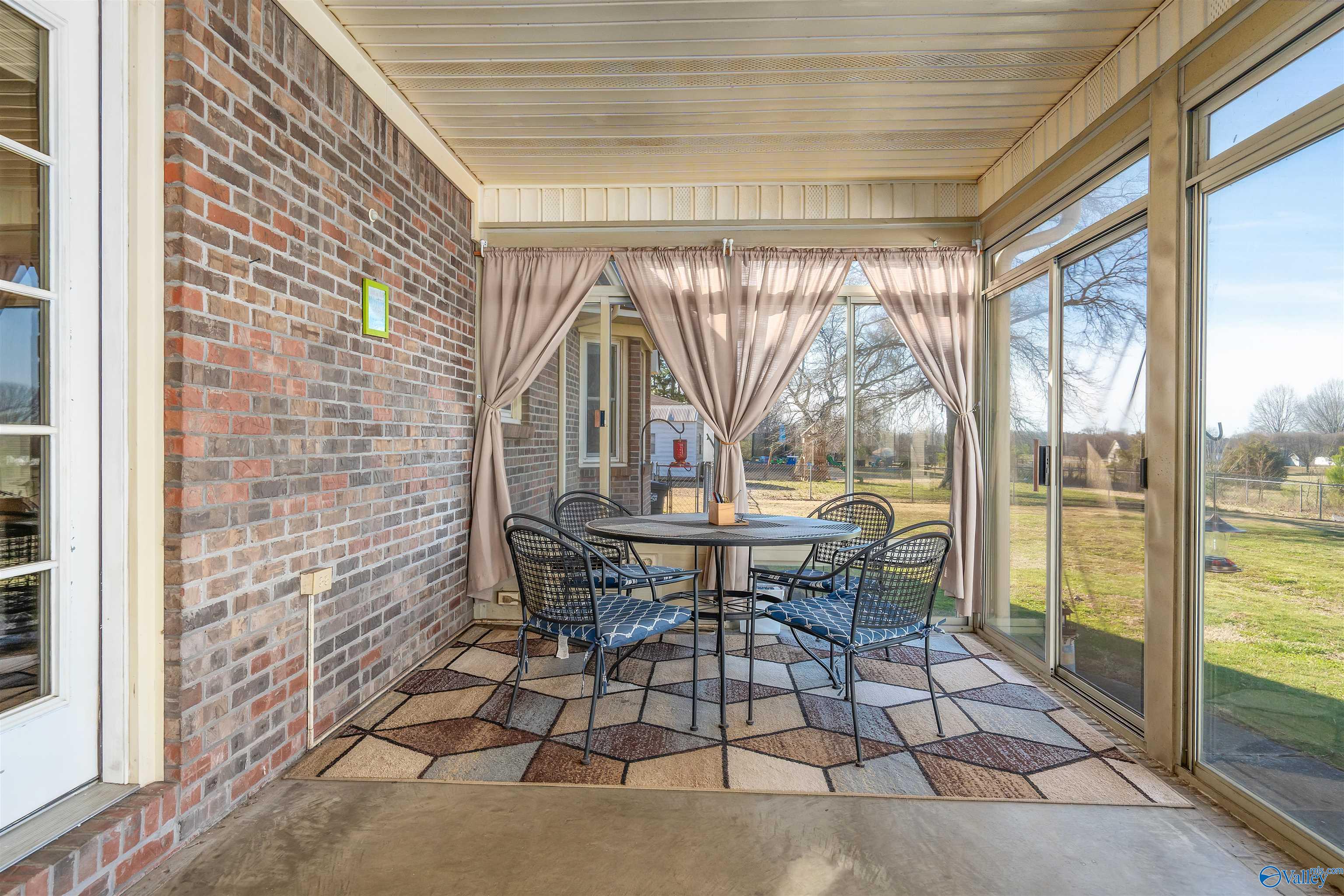 15153 New Cut Road