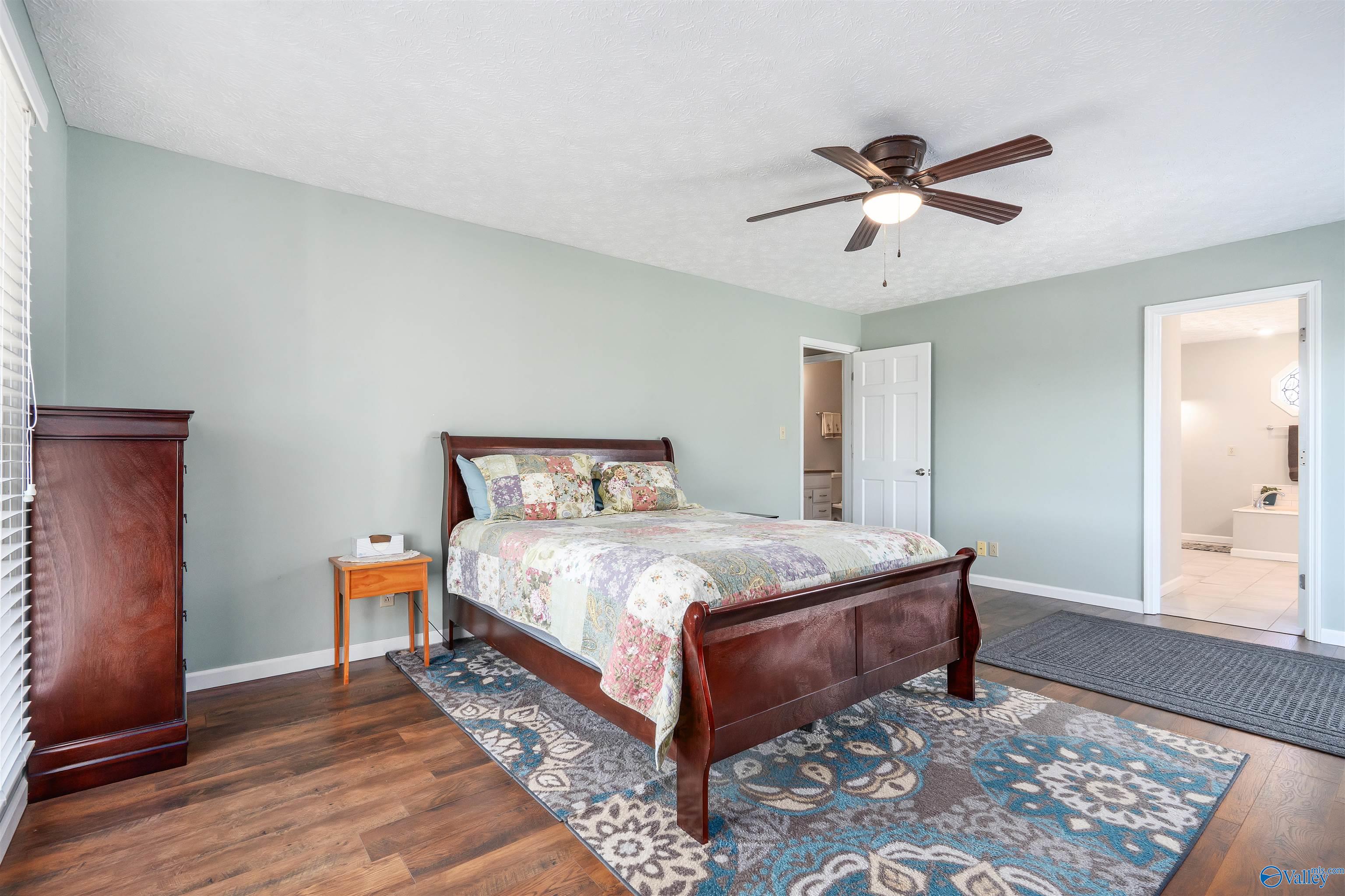 15153 New Cut Road