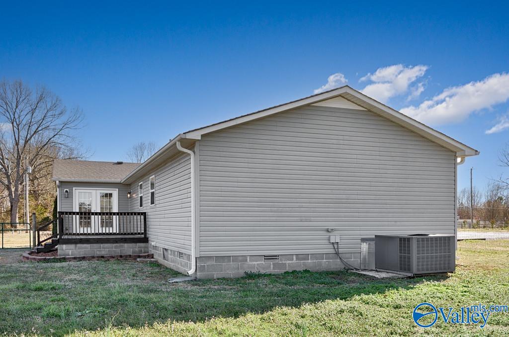593 Henry Taylor Road