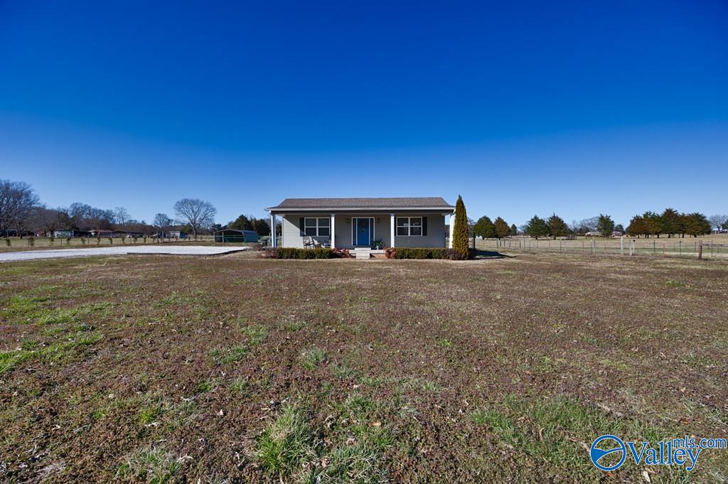 593 Henry Taylor Road