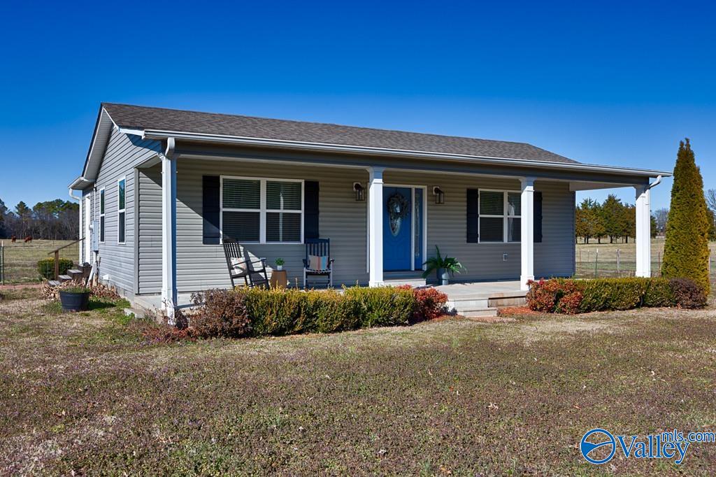593 Henry Taylor Road
