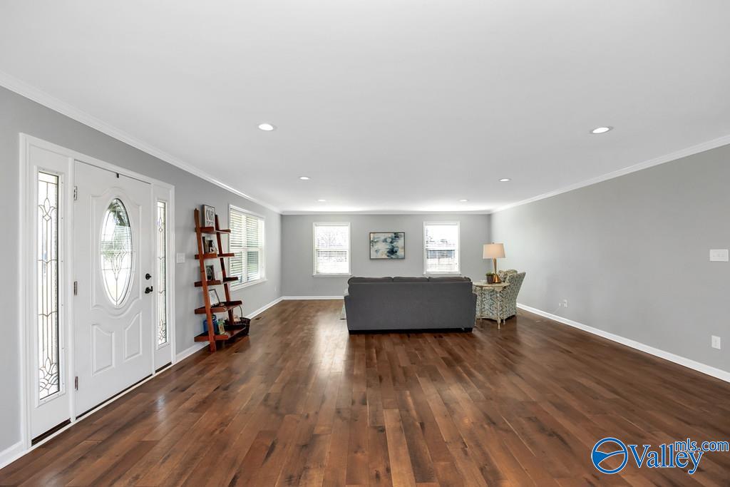 593 Henry Taylor Road