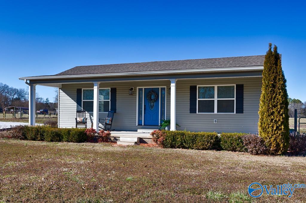 593 Henry Taylor Road