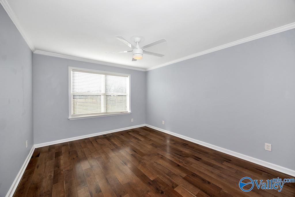 593 Henry Taylor Road