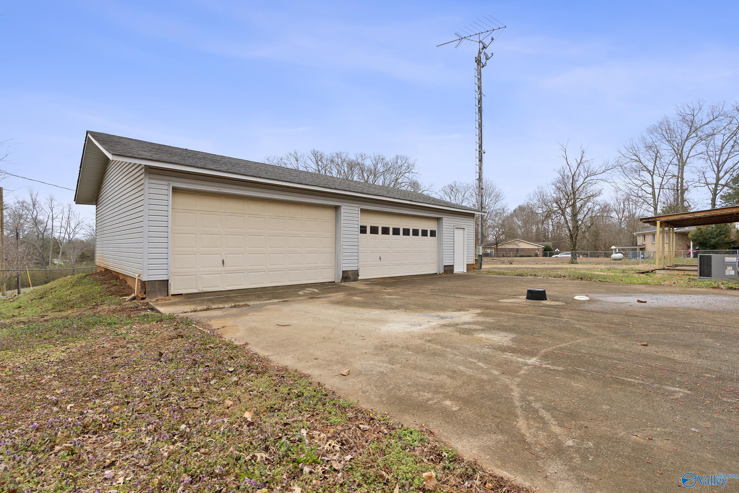 7192 Moores Mill Road