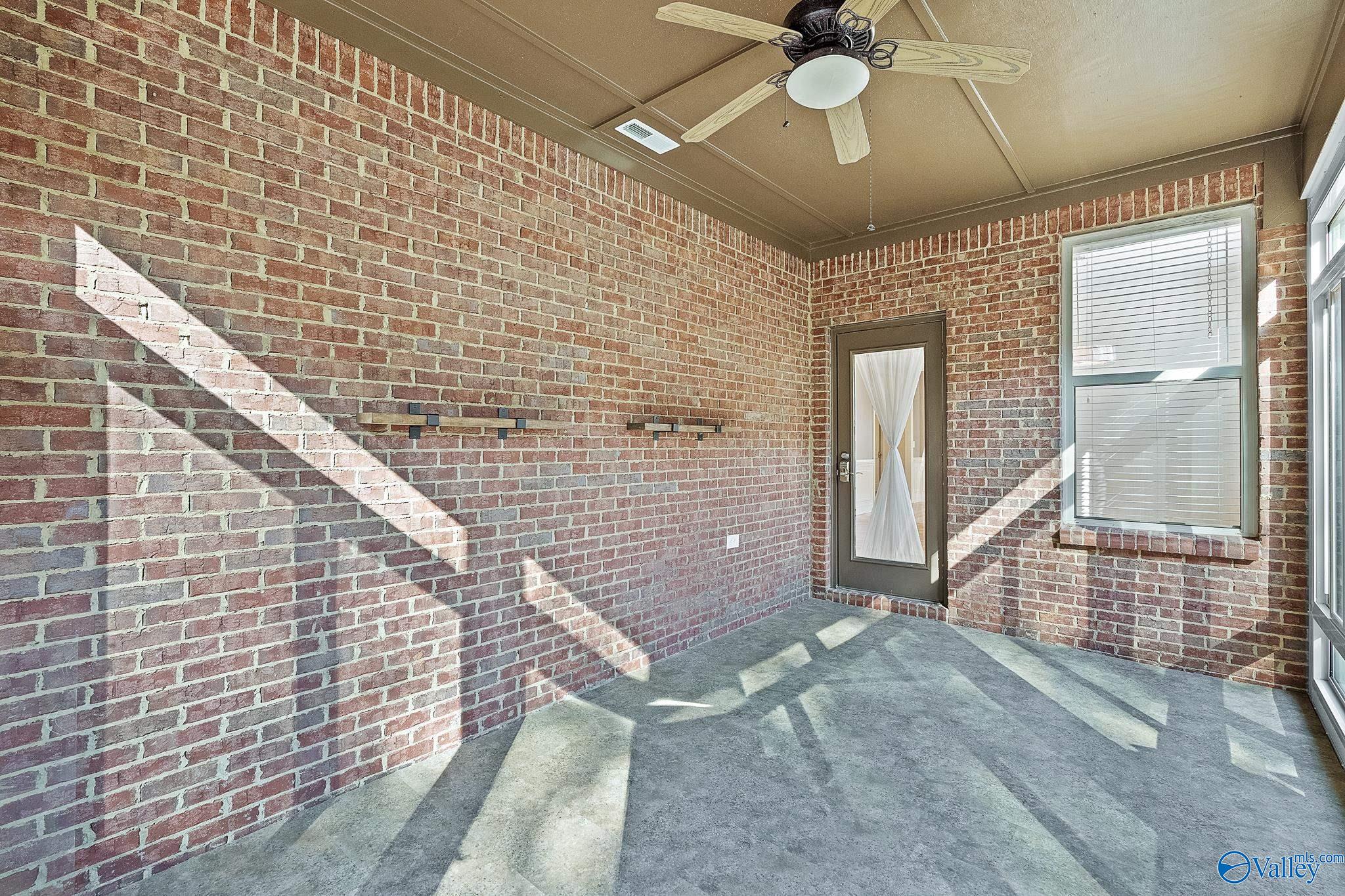 137 Spotted Fawn Road