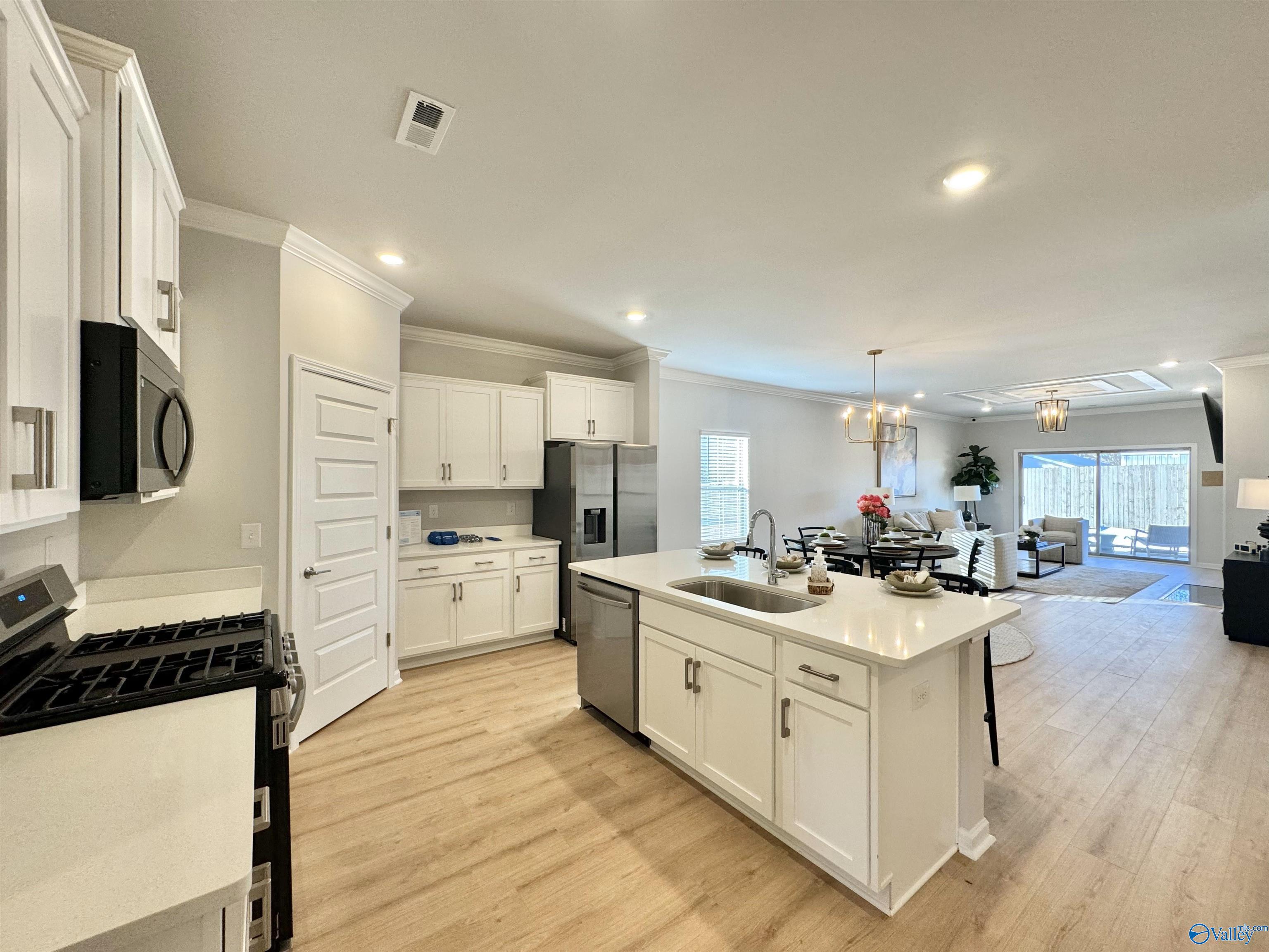 12370 Bartow Lane