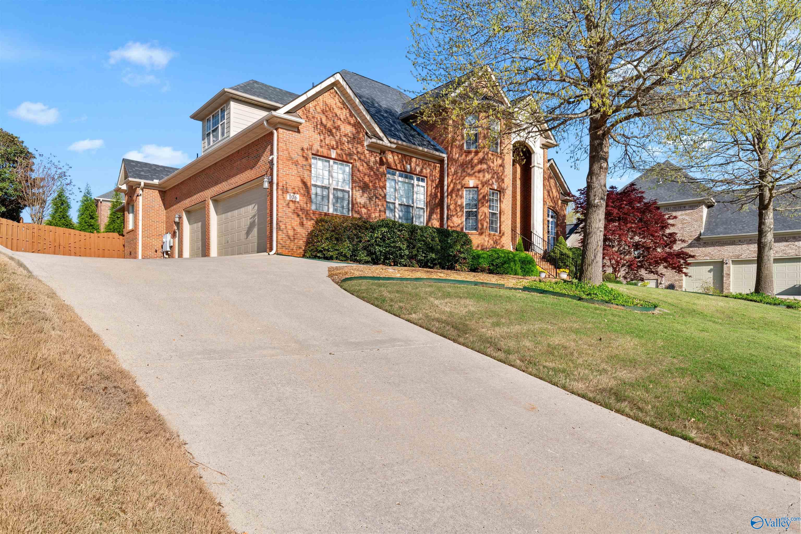 106 Shoreline Drive
