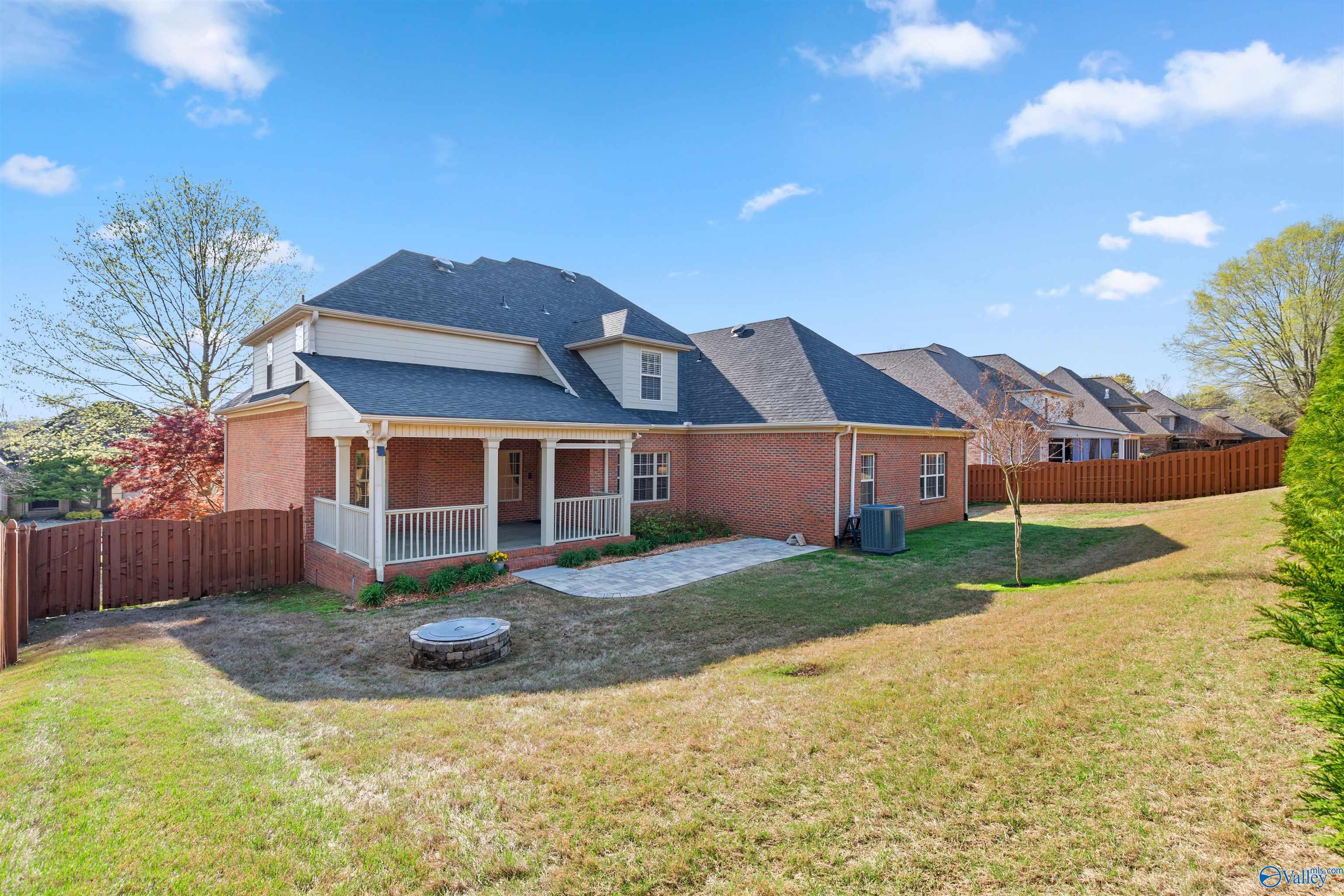 106 Shoreline Drive