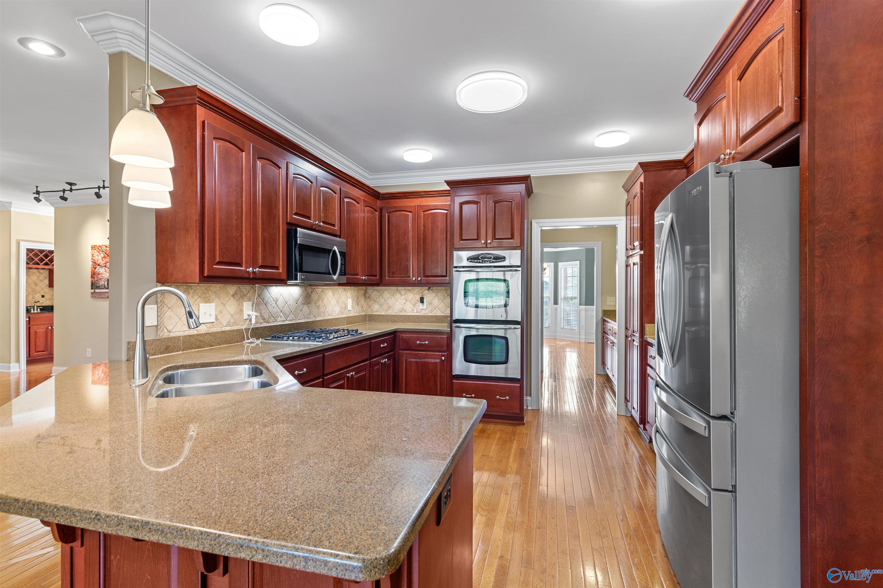 106 Shoreline Drive