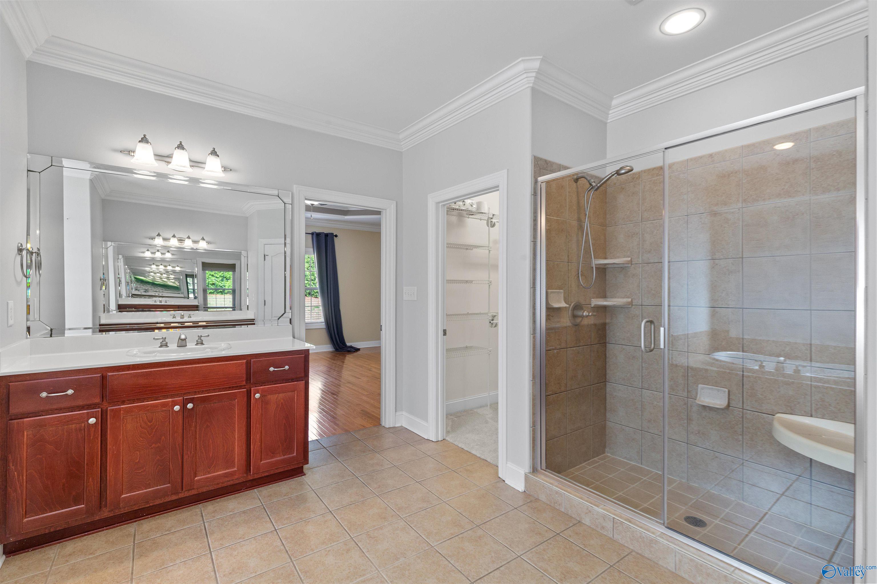 106 Shoreline Drive