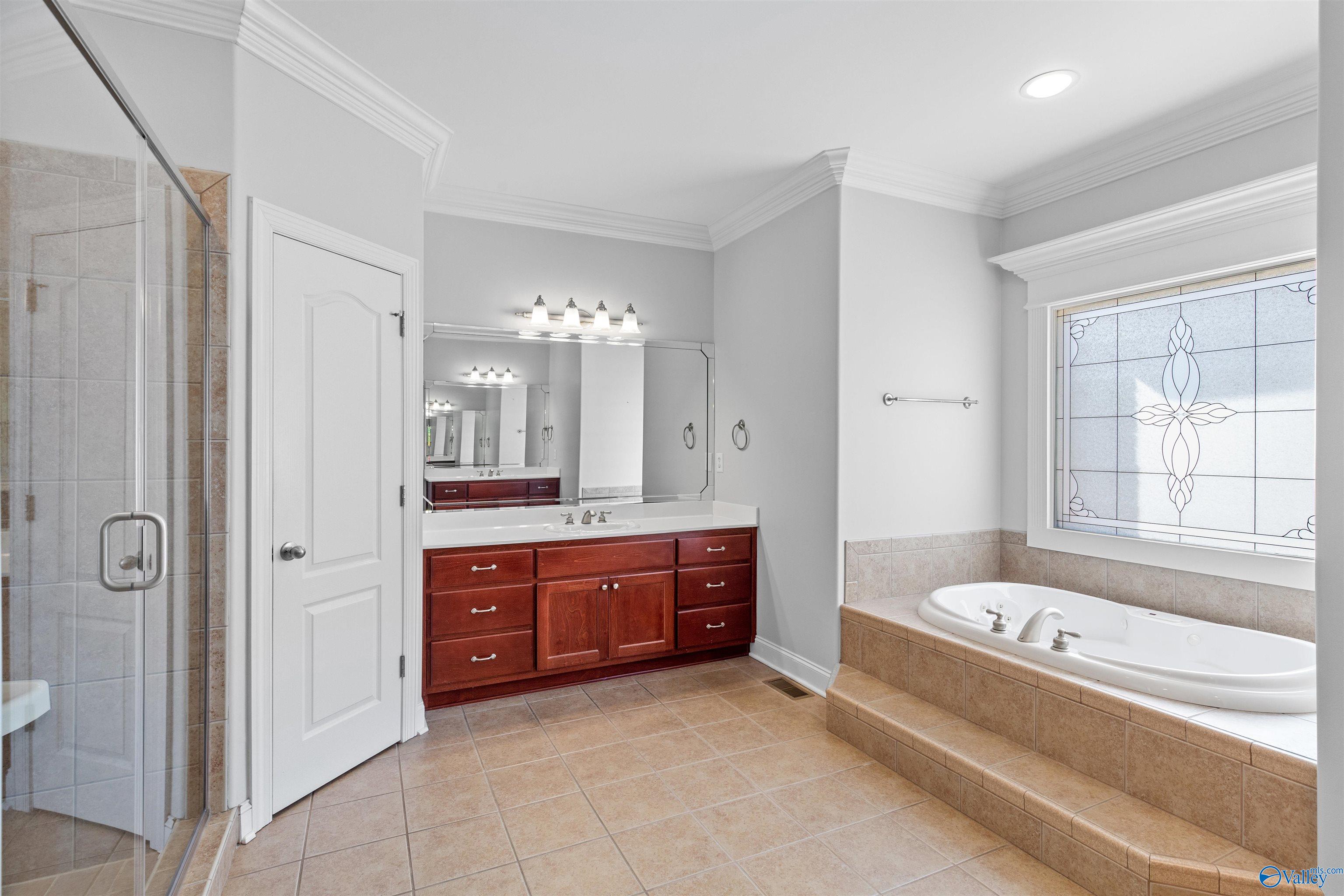 106 Shoreline Drive