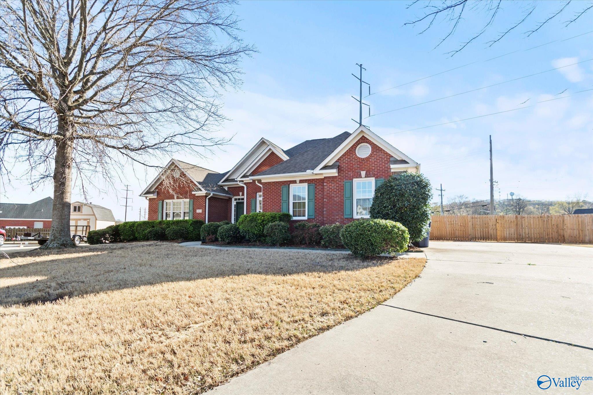 13004 Camden Circle SE