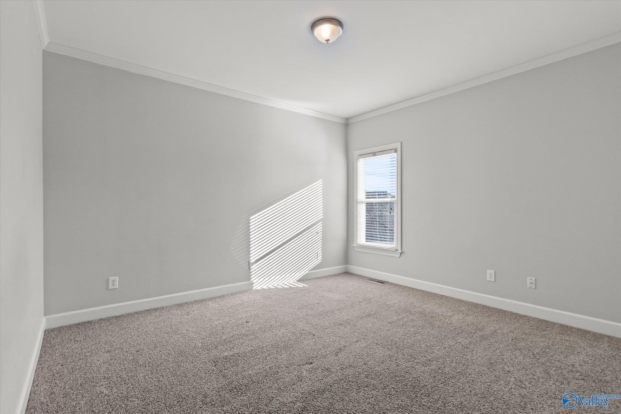 13004 Camden Circle SE