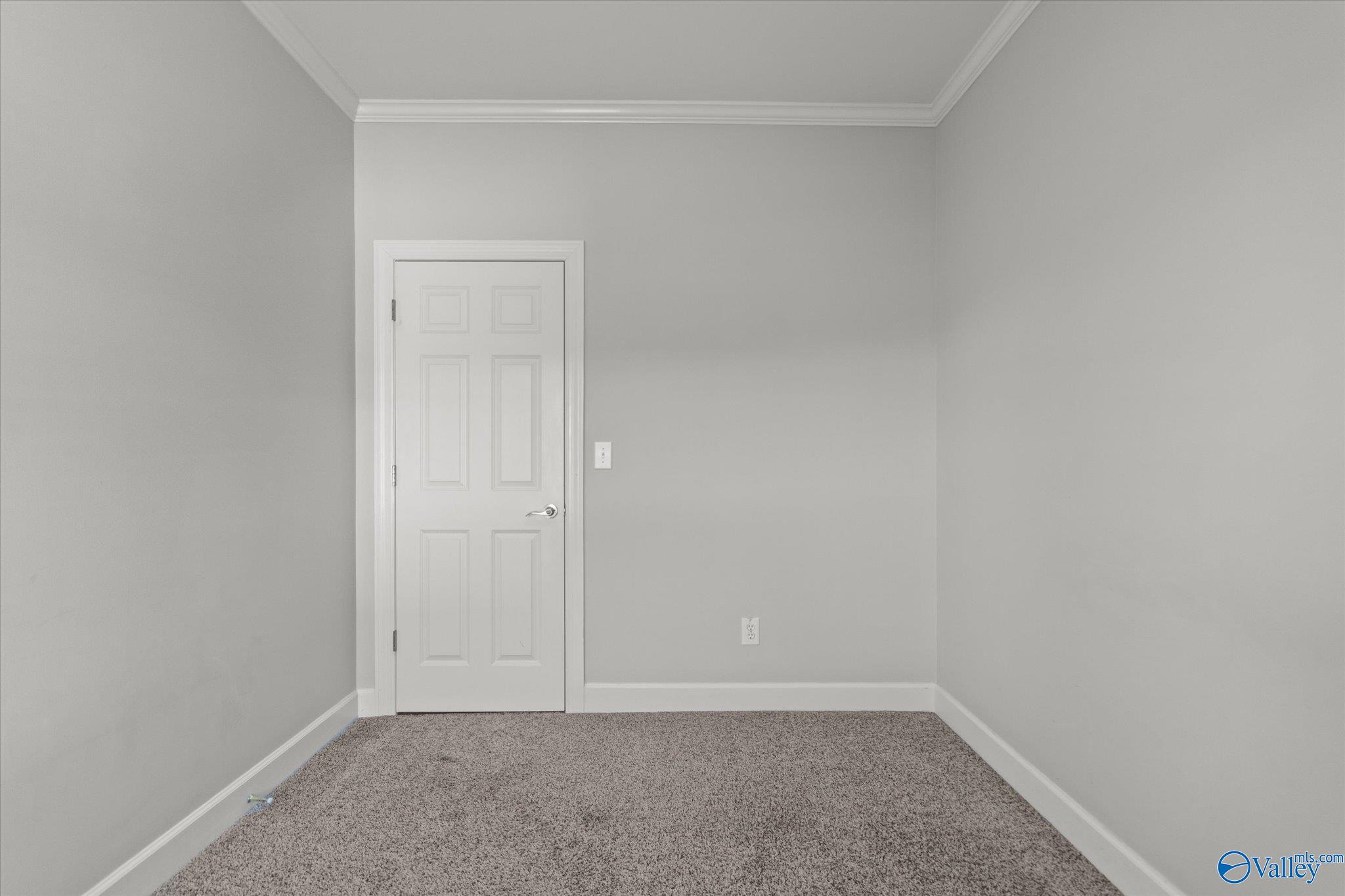 13004 Camden Circle SE