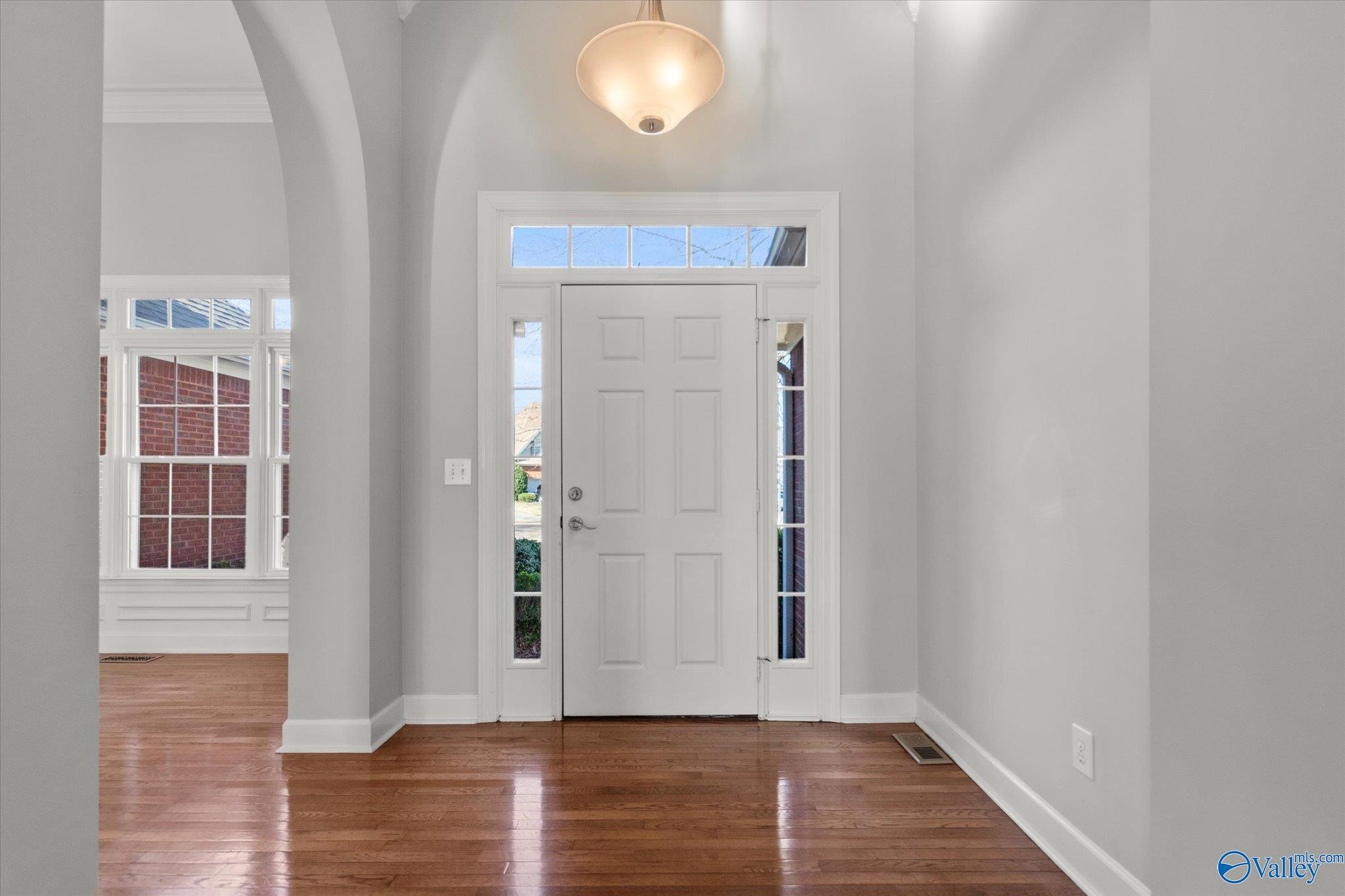 13004 Camden Circle SE