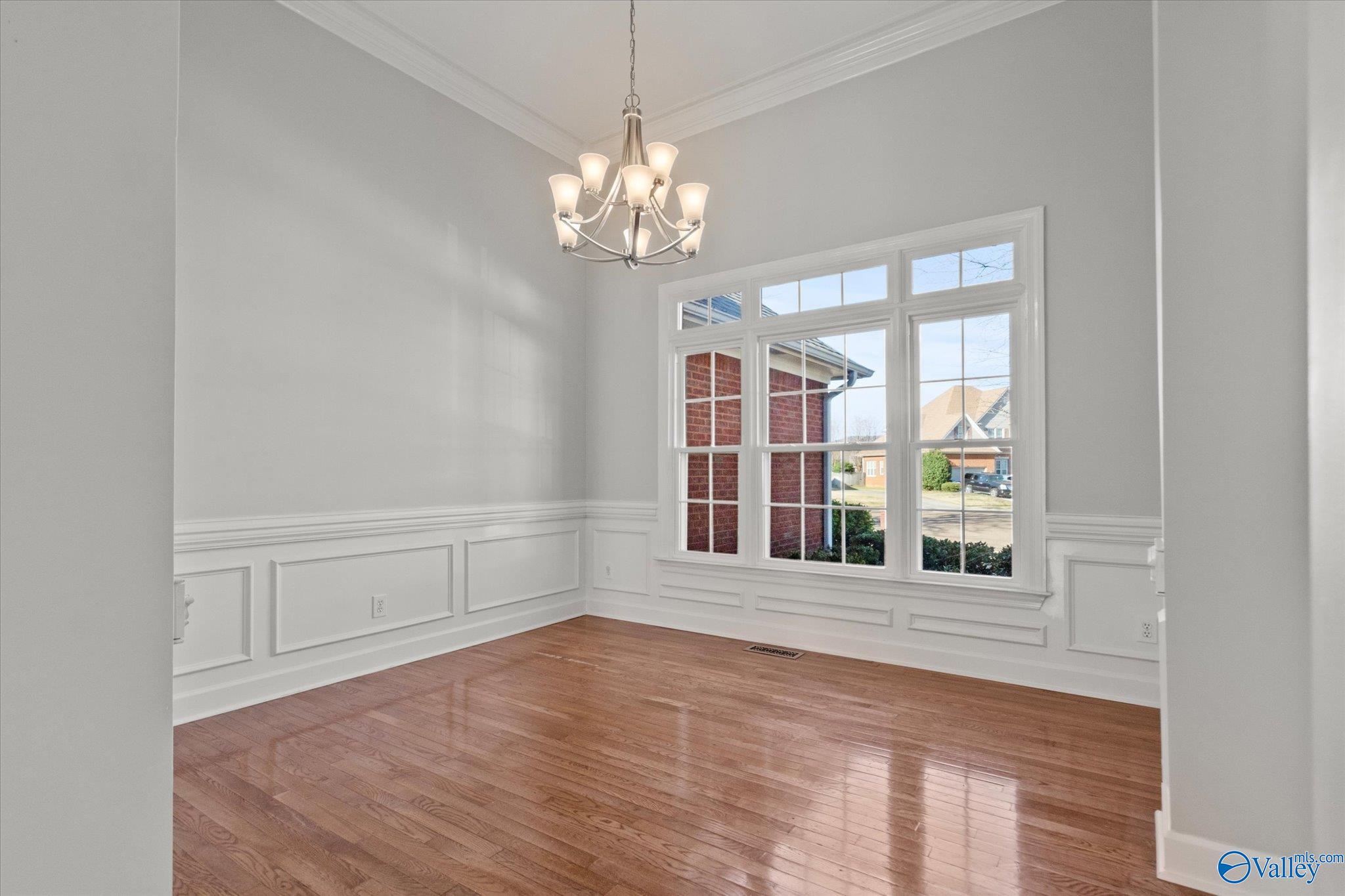 13004 Camden Circle SE