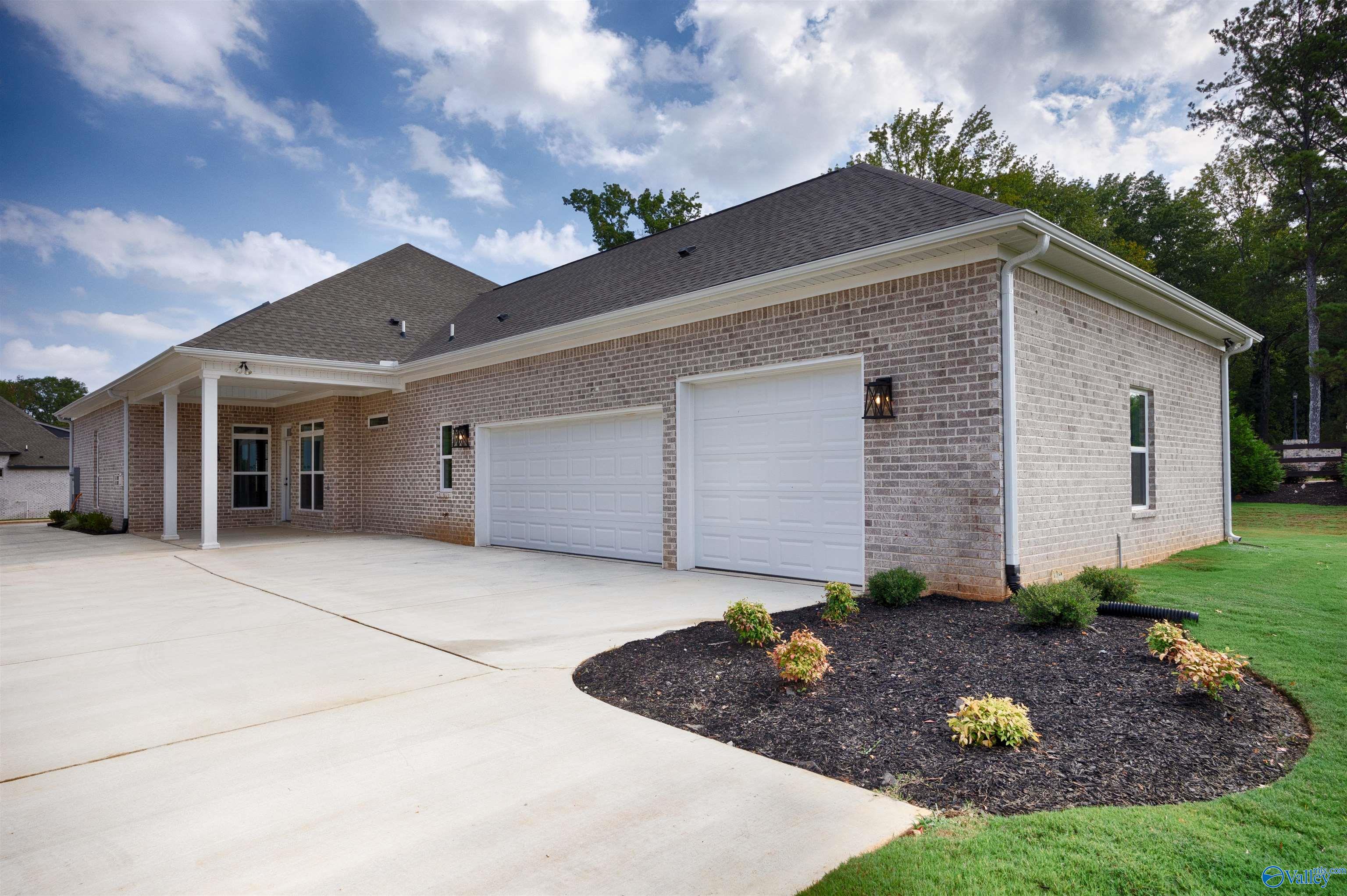 101 Arbor Creek Trail