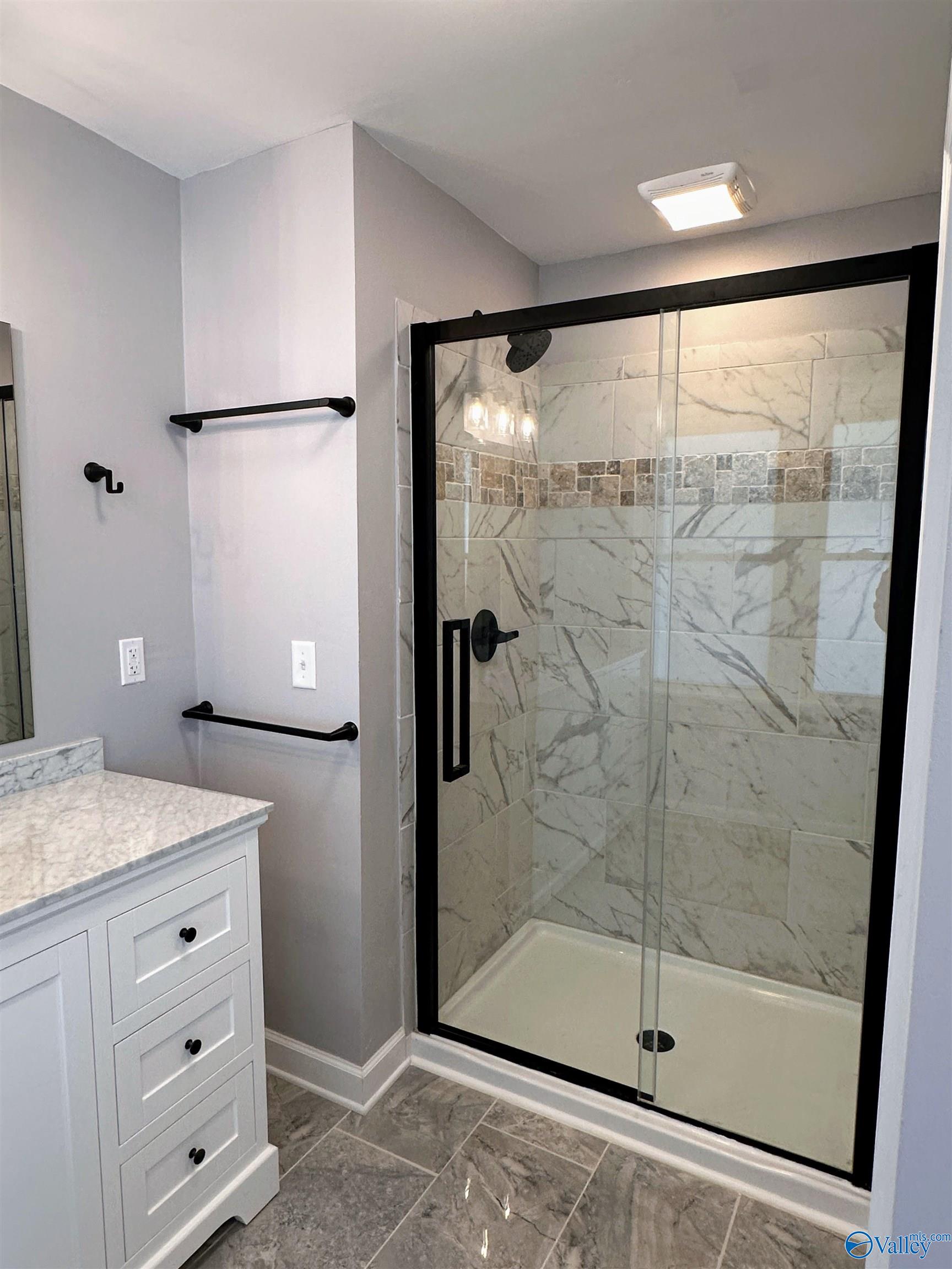 2553 N Brindlee Mountain Parkway