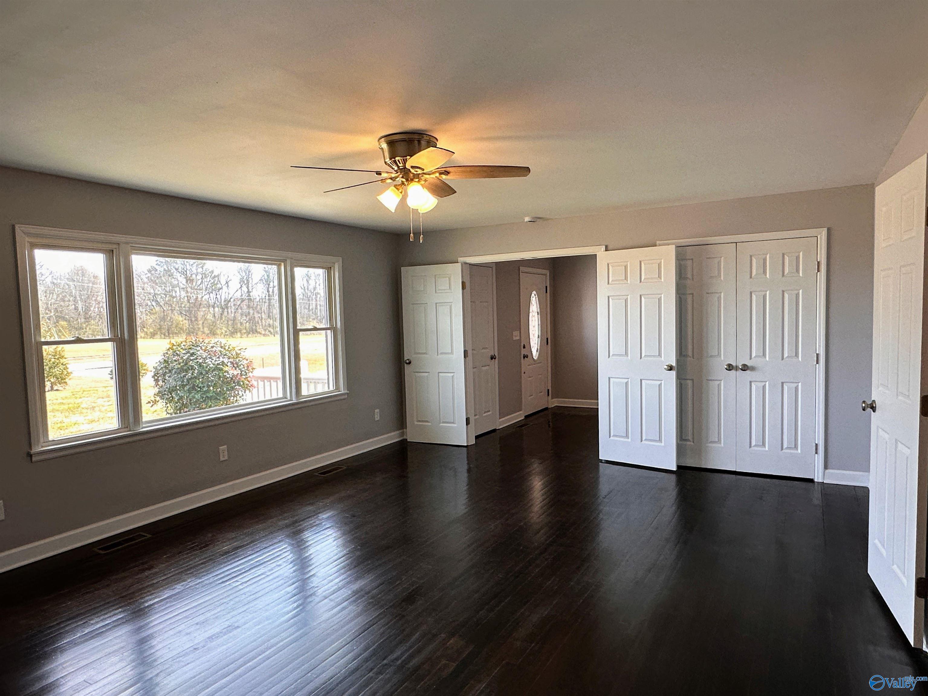 2553 N Brindlee Mountain Parkway