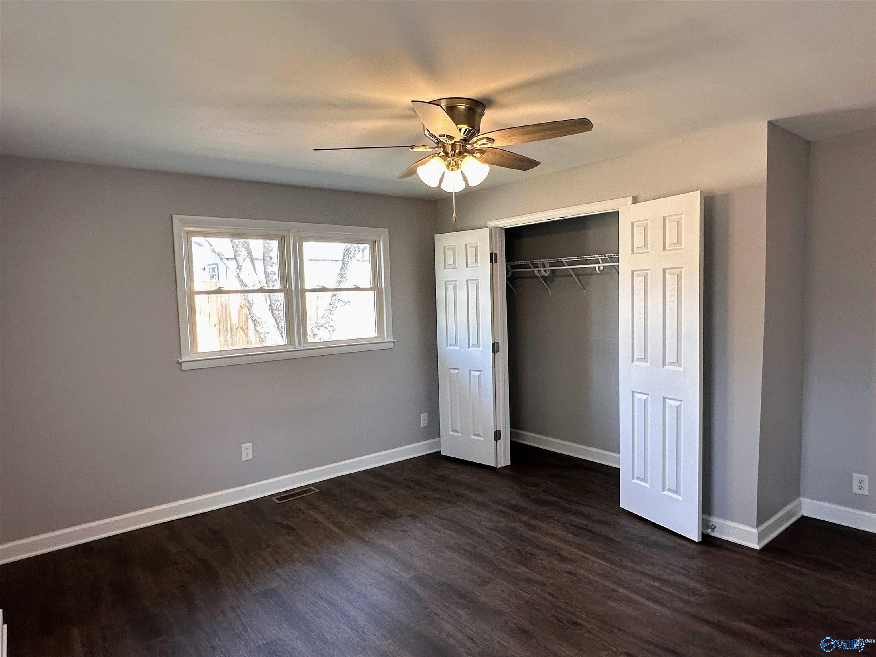 2553 N Brindlee Mountain Parkway