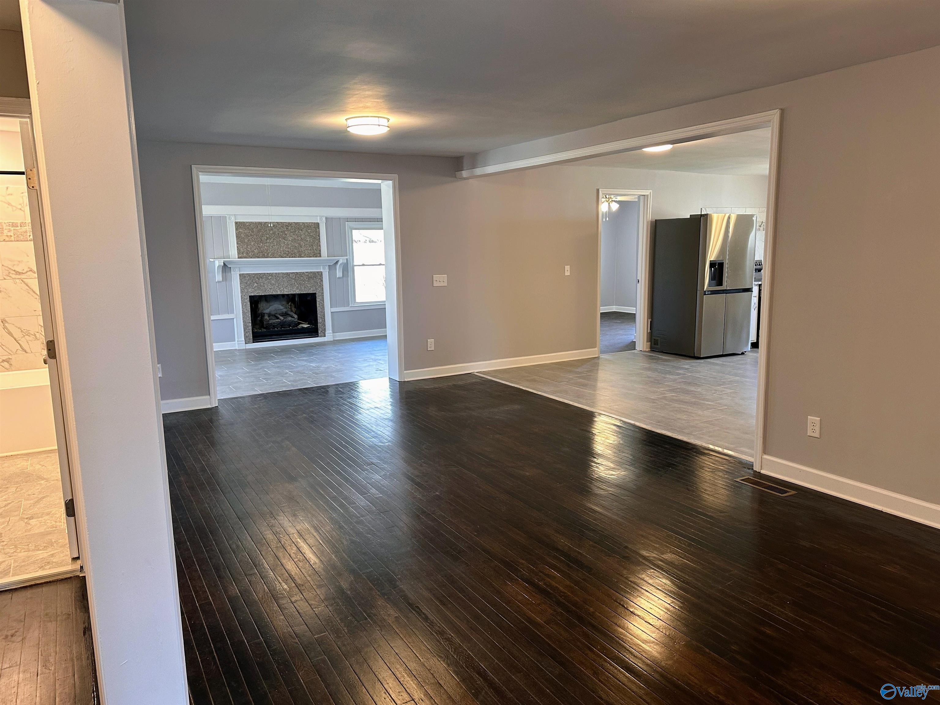 2553 N Brindlee Mountain Parkway