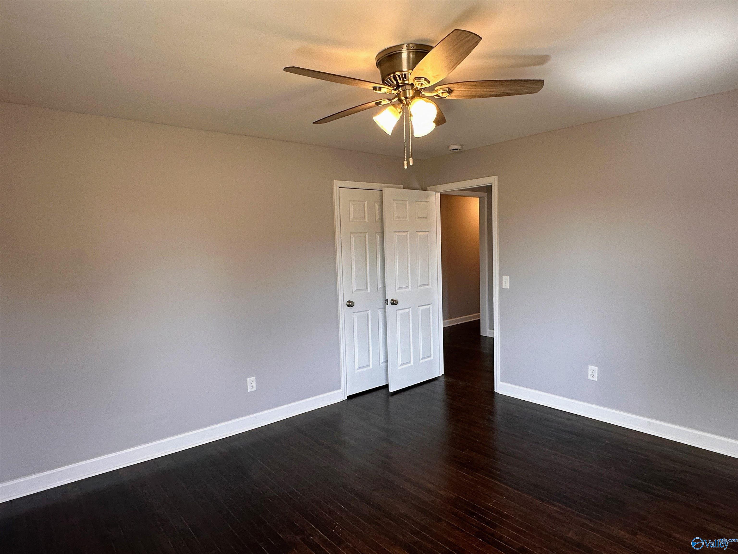 2553 N Brindlee Mountain Parkway