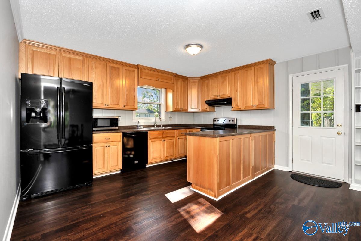 1007 Seina Vista Drive