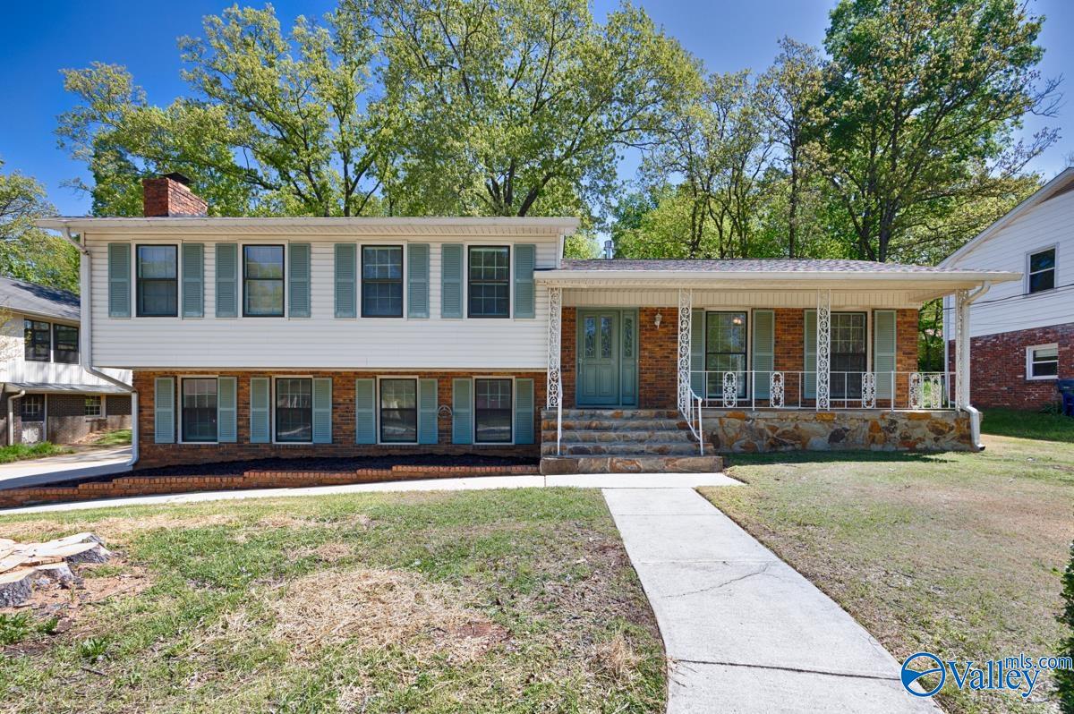 325 Pawnee Trail SE