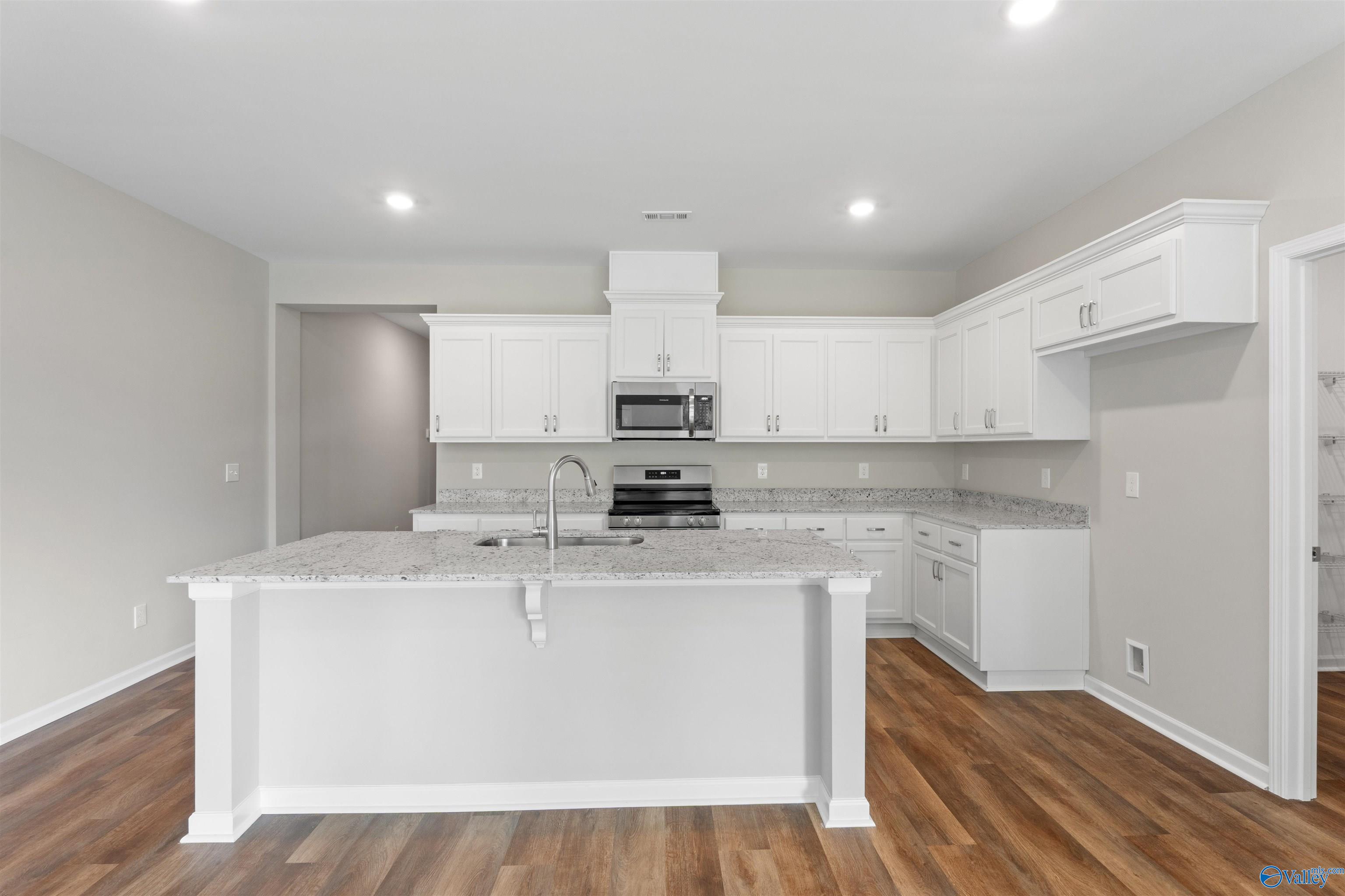 208 Hibiscus Drive